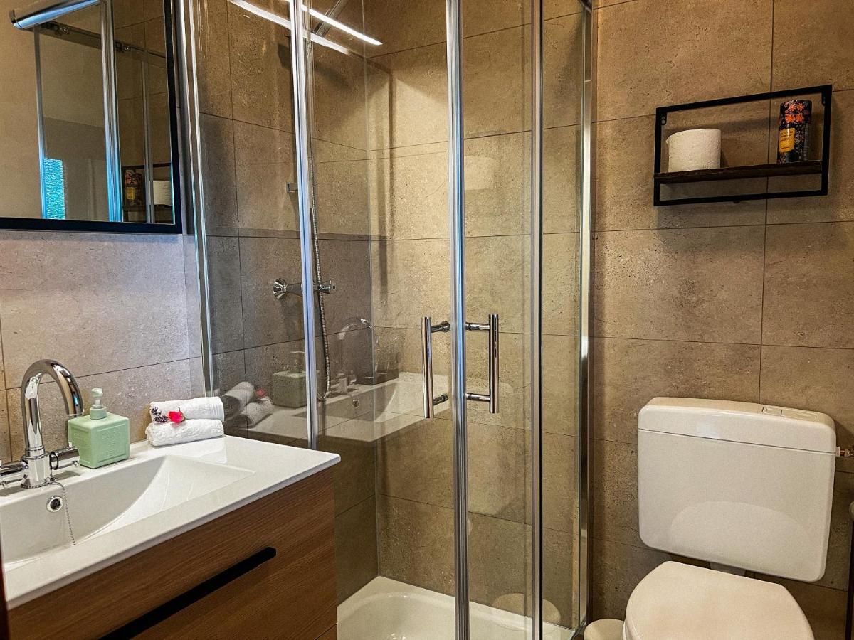 Chalet Aan De Rotte รอตเตอร์ดัม ภายนอก รูปภาพ